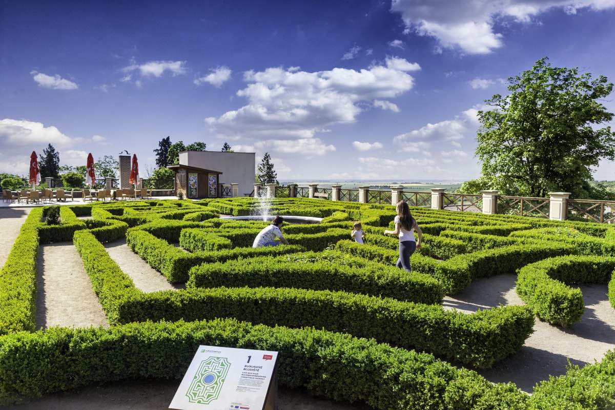 Zámek Loučeň Výlety Středočeský kraj