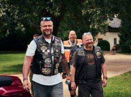 Loučeň si hledají jako svůj pravidelný cíl srazů motorkáři
