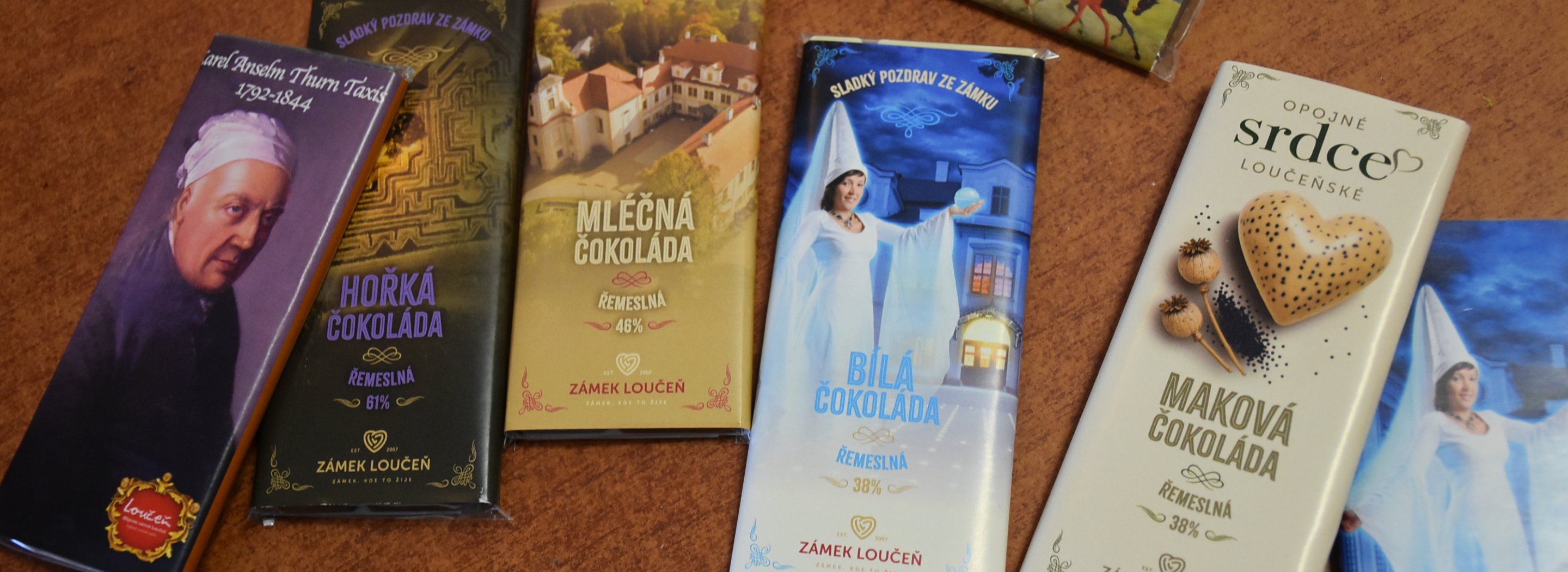 Suvenýr z podzimních prázdnin? Čokoláda s motivy zámku, taková i maková!