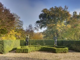 Zámek Loučeň na podzim