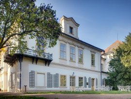 Zámek Loučeň na podzim