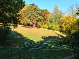 Zámek Loučeň na podzim