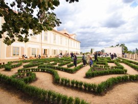 Labyrintárium a zámecký park