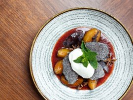 Restaurace a gastroslužby